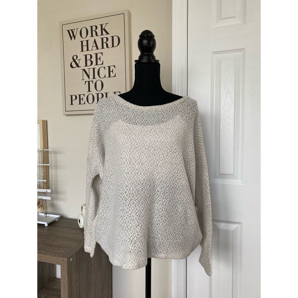 Promesa Loose Open Back Sweater